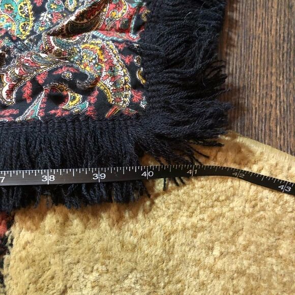 Large multicolor scarf/wrap/cover-up - Picture 3 of 9